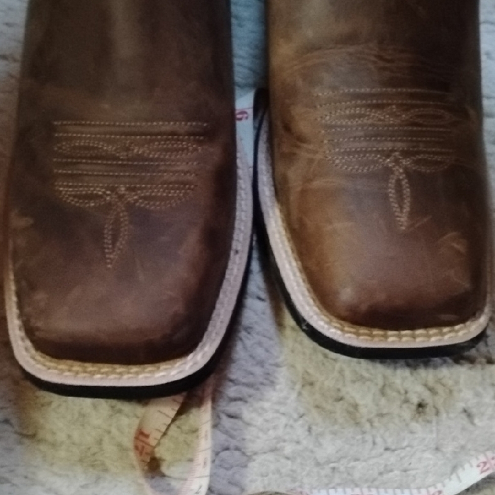 Ariat Digital Camo Heeled Boots with Flag Detail - Picture 12 of 14